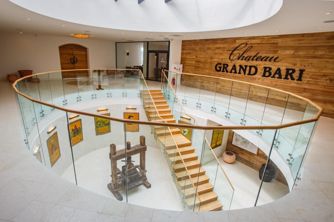 فندق Chateau Grand Bari Bara المظهر الخارجي الصورة